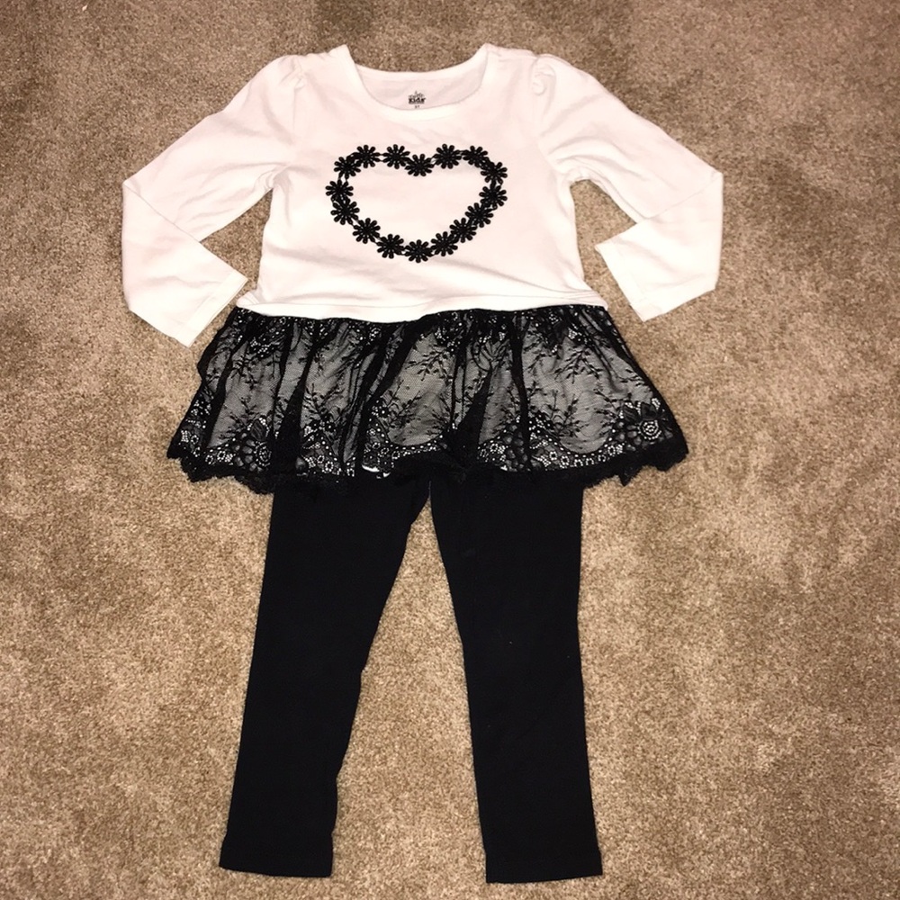 Heart lace peplum outfit